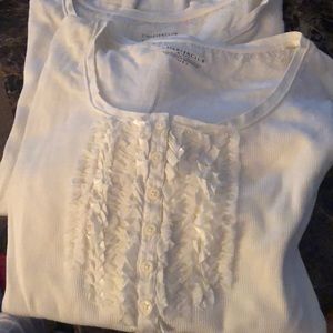 2 long sleeve thermal shirts.